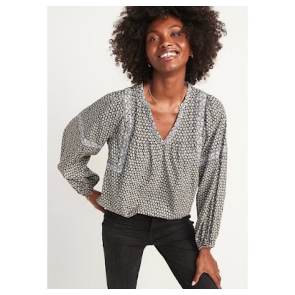 Old Navy Black And White Geometric 3/4 Sleeve Printed Poet Swing Bouse Small